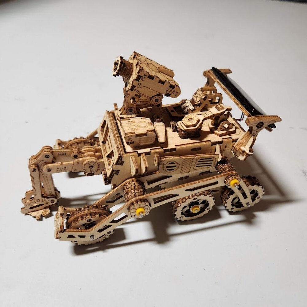 NEW Solar Powered Rover Model NASA Space Explorers National Geographic - Picture 2 of 10